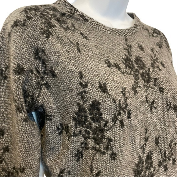 EQUIPMENT Crewneck Floral Pattern Sweater in Grey - Small - Picture 5 of 5